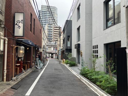 荒木町ガーデンズ 1階103/新宿区四谷三丁目駅のサービス店舗可貸店舗